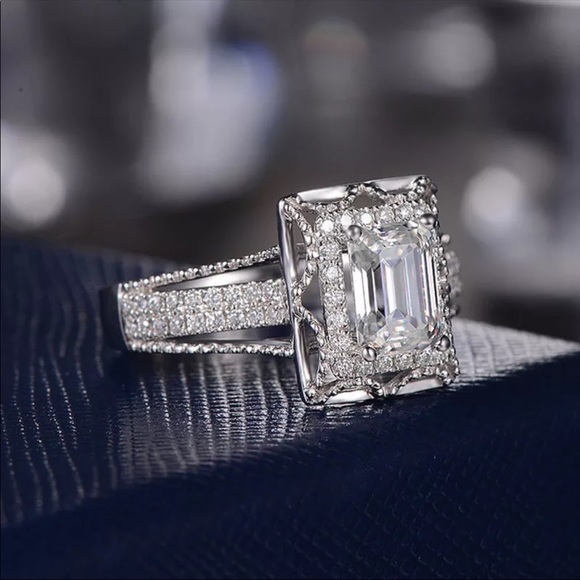 *NEW*925 Silver Beautiful Diamond Ring - Picture 2 of 6